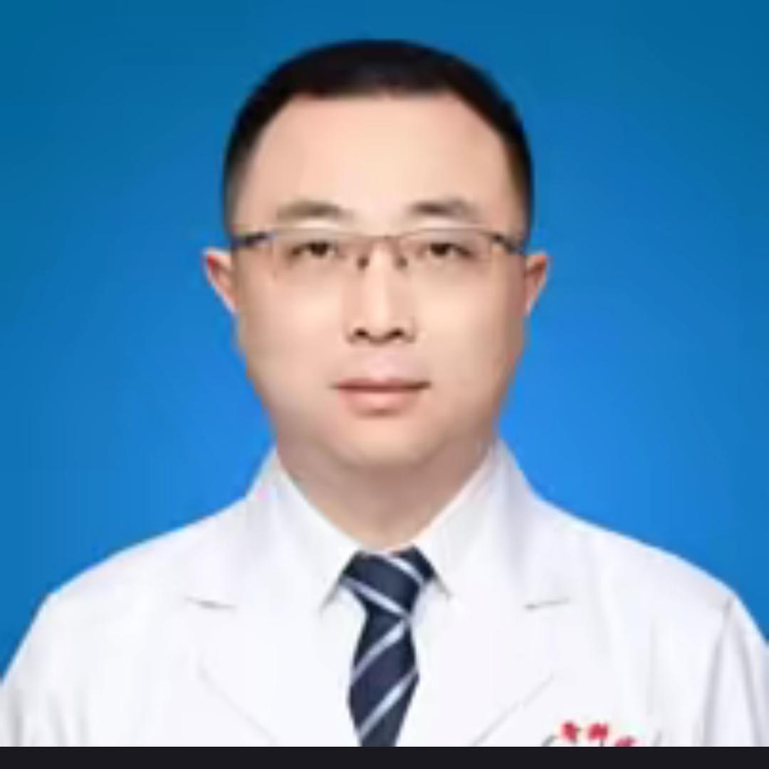 成都八一骨科李巍