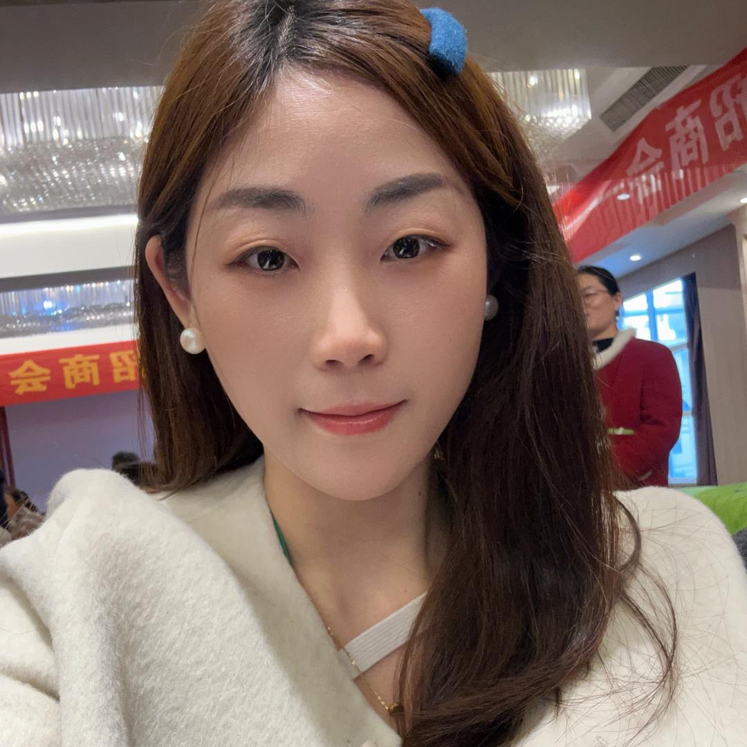 卖童装的小鱼