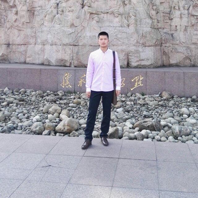 没离开过