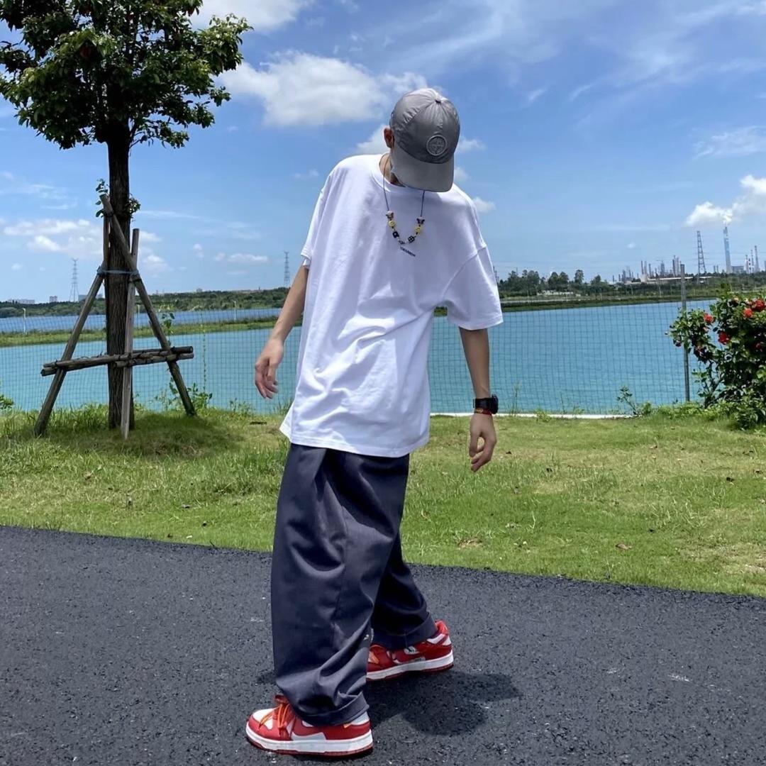 讲愉快故事