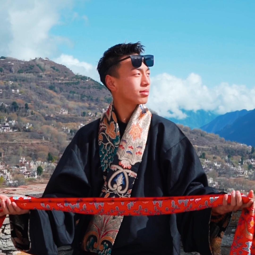 康巴男团C团