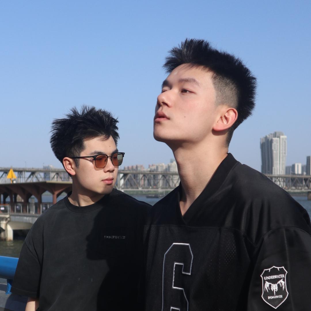 张小尾巴
