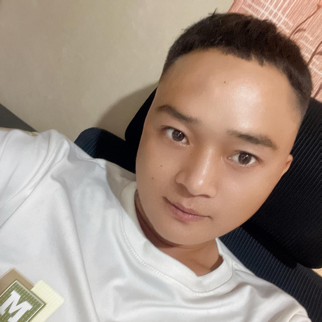 贵B。架子工