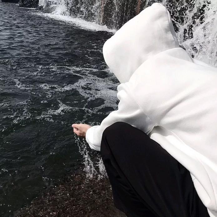 浪费，