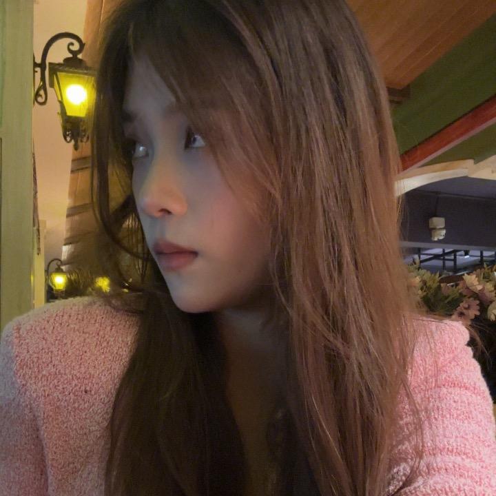 跳舞摸鱼的hr小王