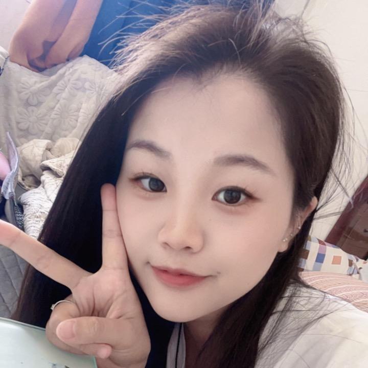 四叶草🍀的小星星