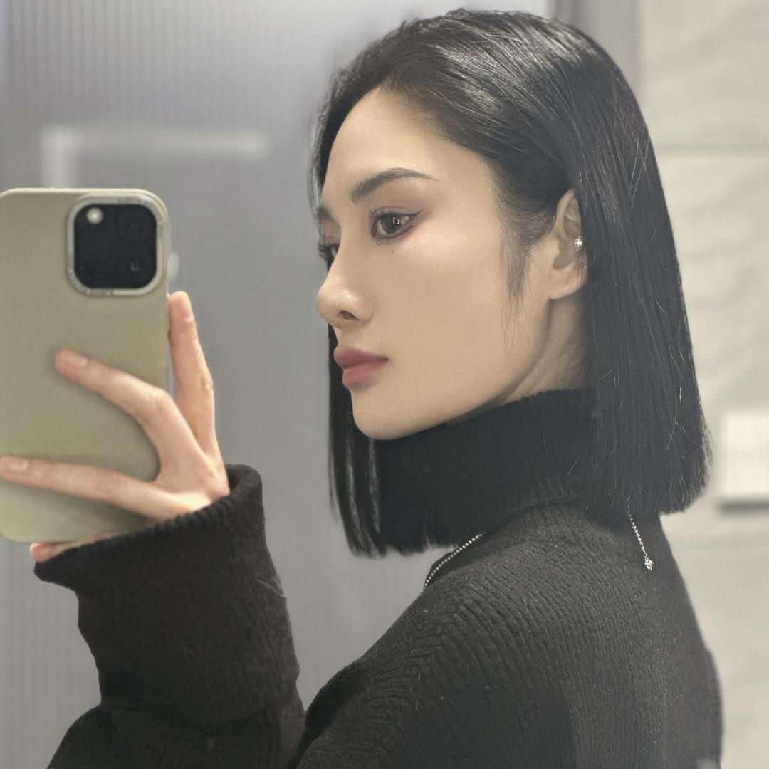 NOMI高定穿戴甲