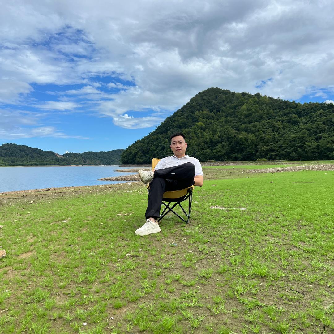 绍兴山中游小王
