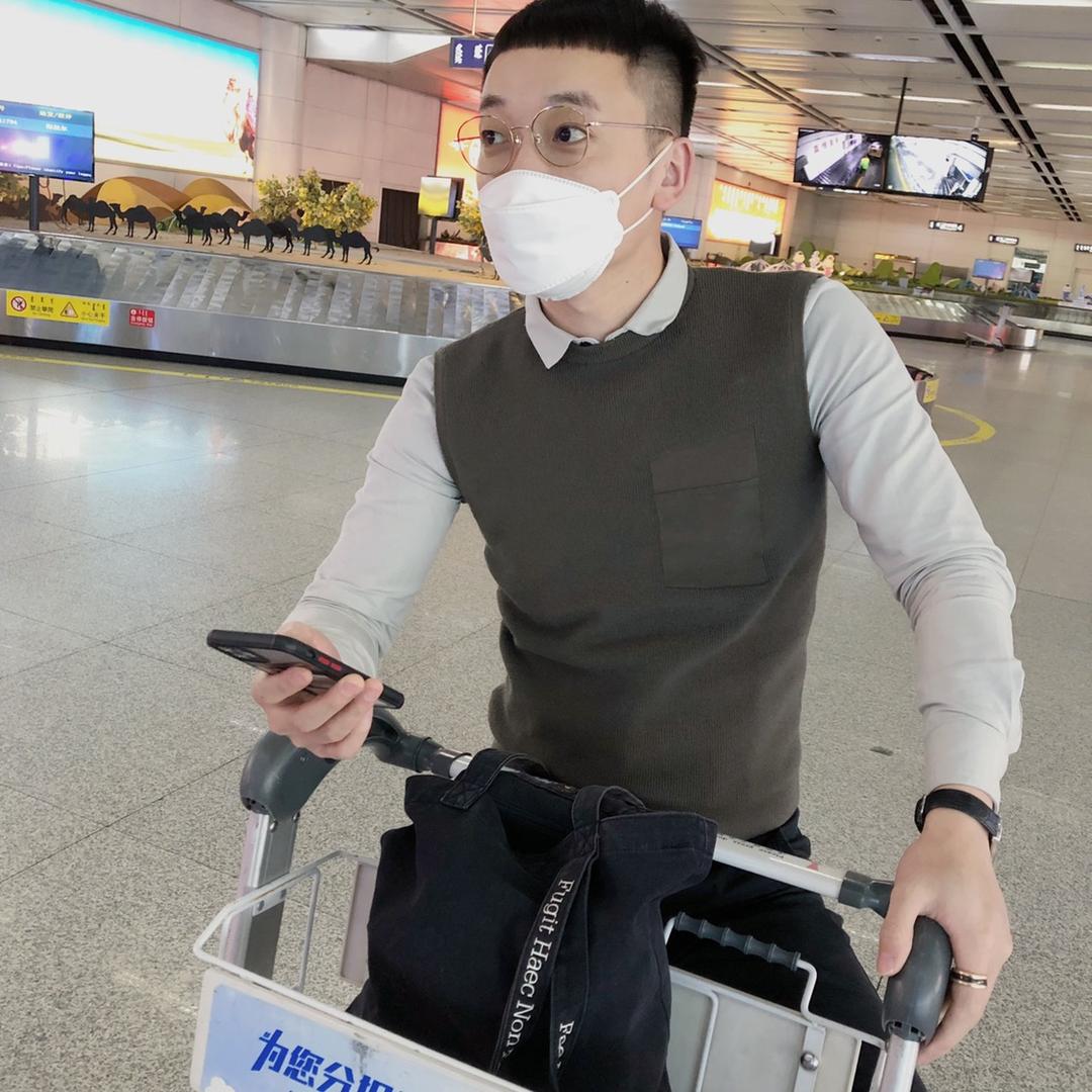 张腾飞