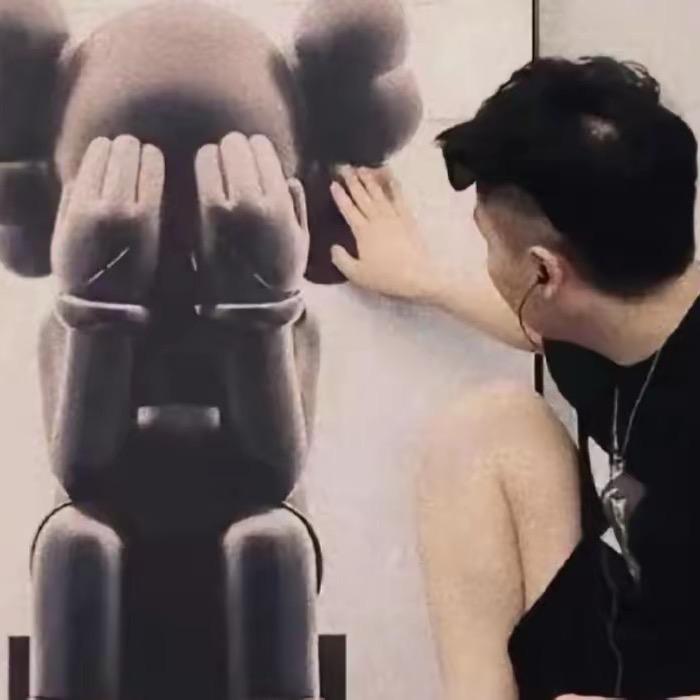 心事全在脸上🚶