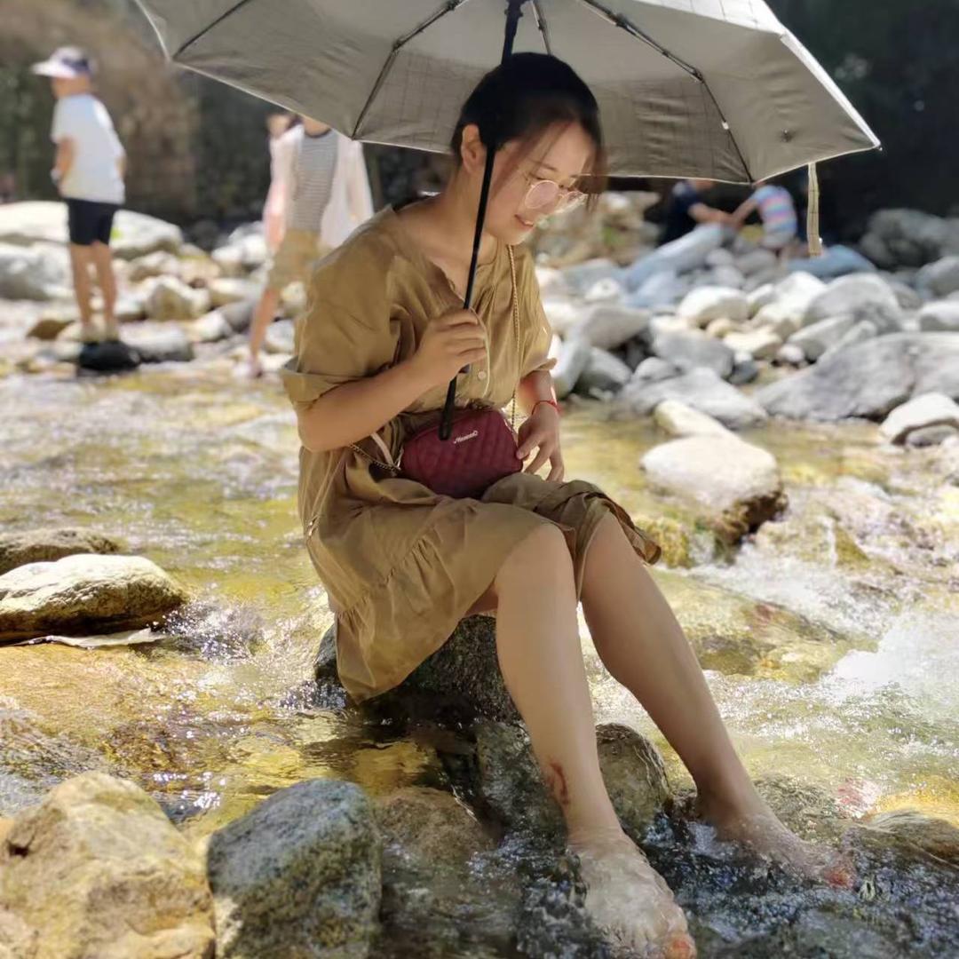 布丁🍮奶油卷吃鱼🐟