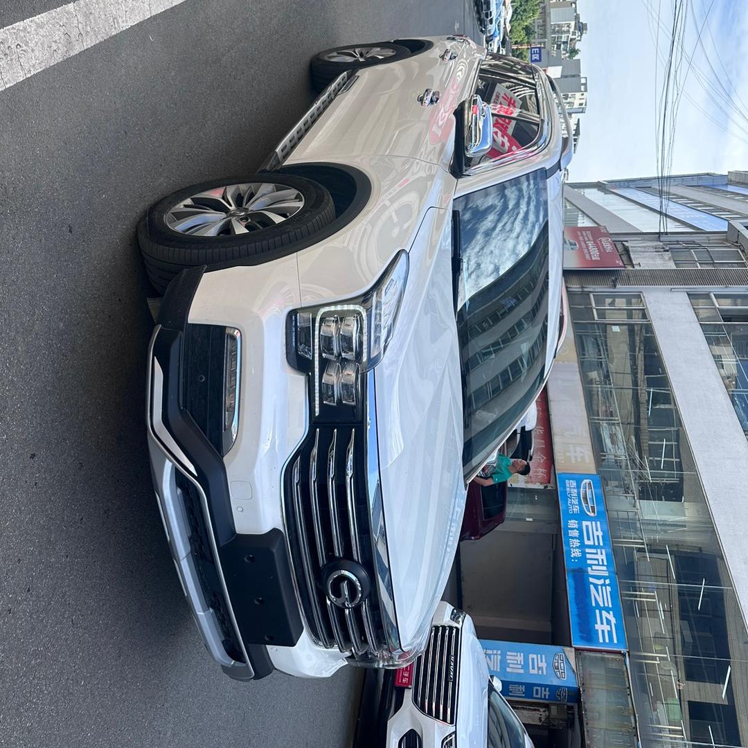 昌都市卡若区载福二手车销售中心