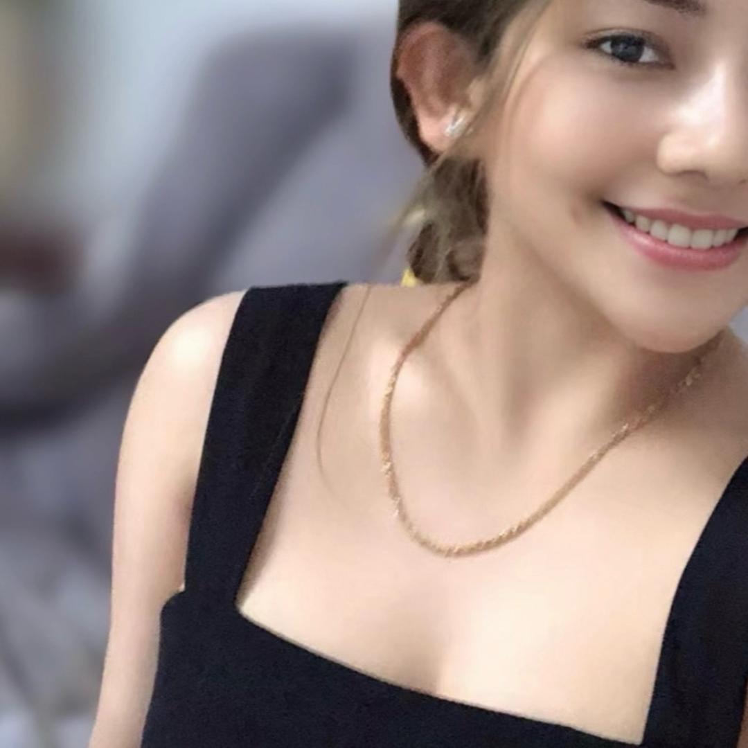 爱笑的女生