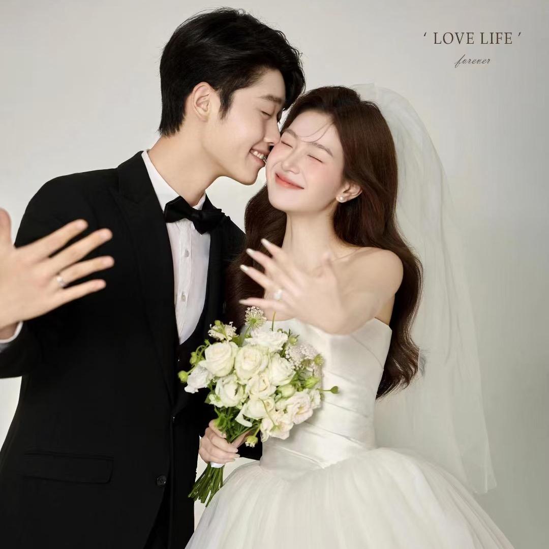 淮北K11婚纱顾问曼丽