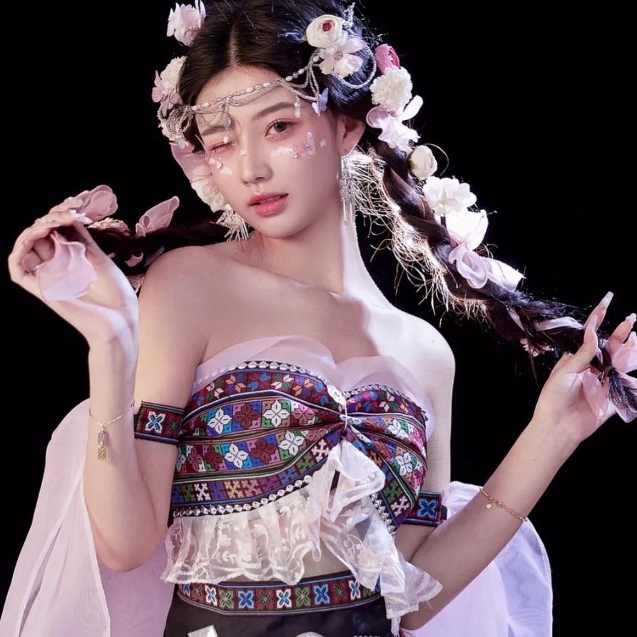 千寻民族服饰换装体验馆