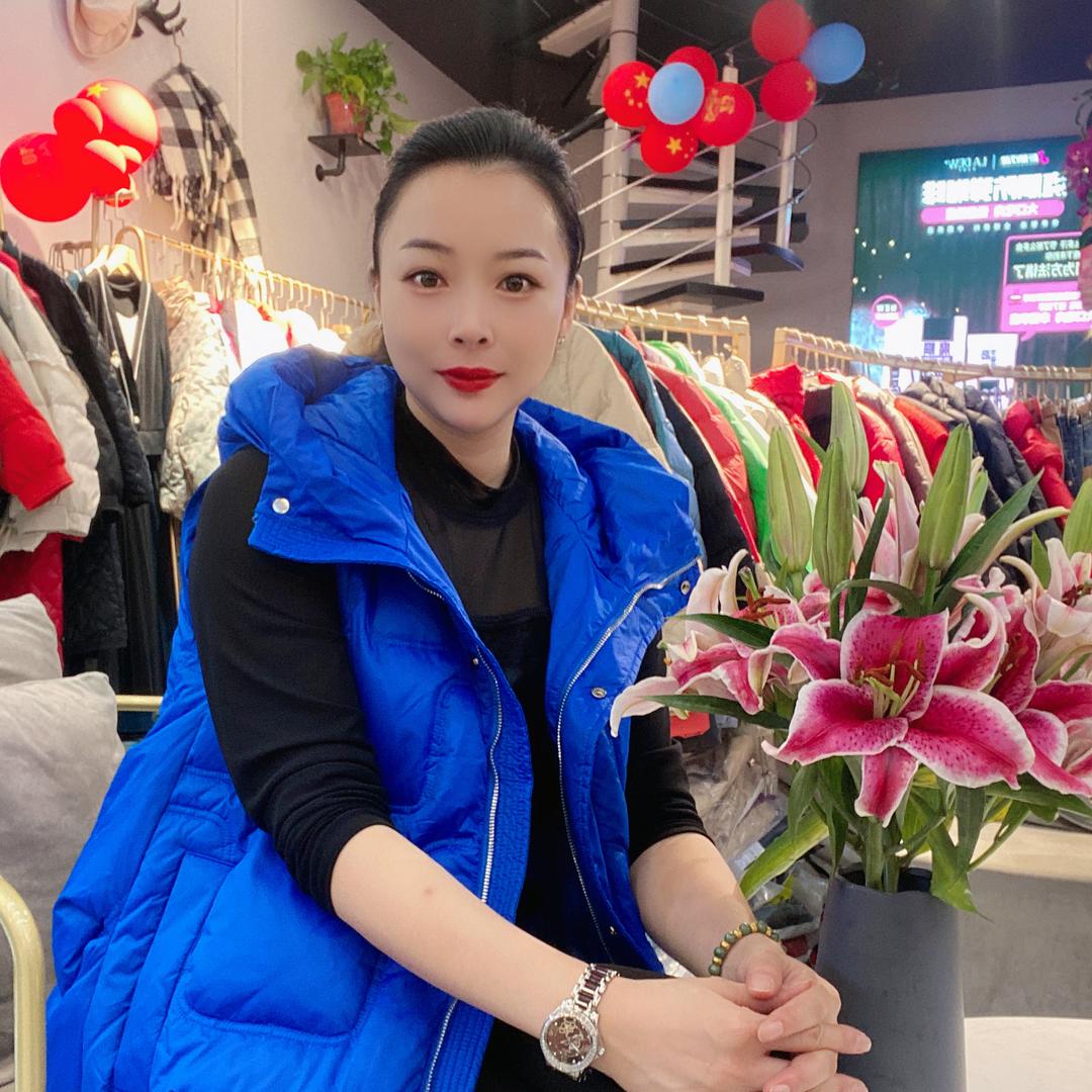 南翔古镇韩依阁服装店