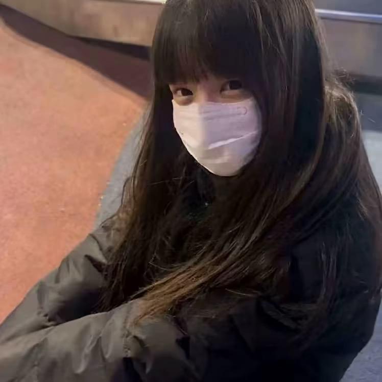 出了名_的乖^