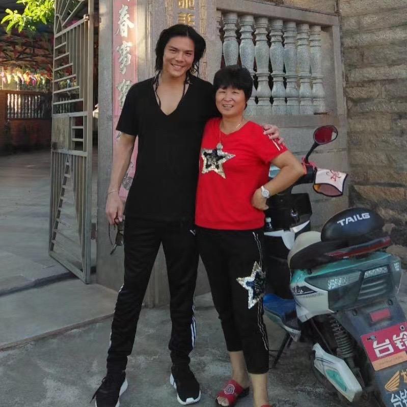 闽南媒婆秀清姐