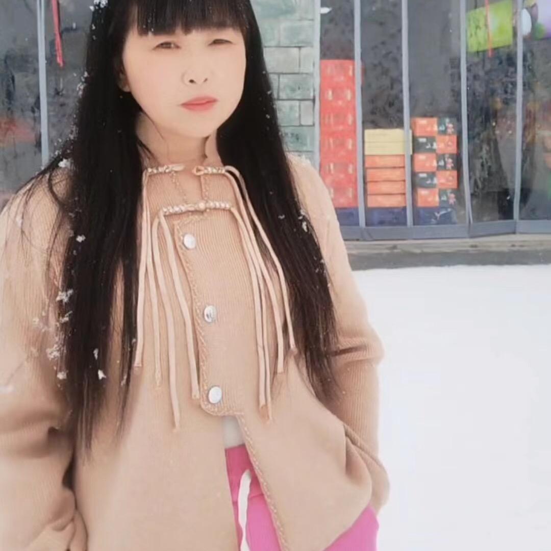 锁丁水果三妹