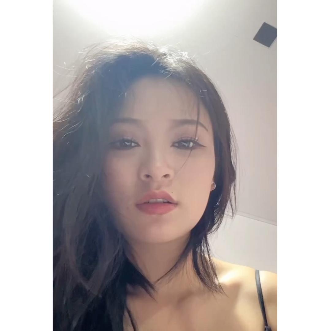 小仨