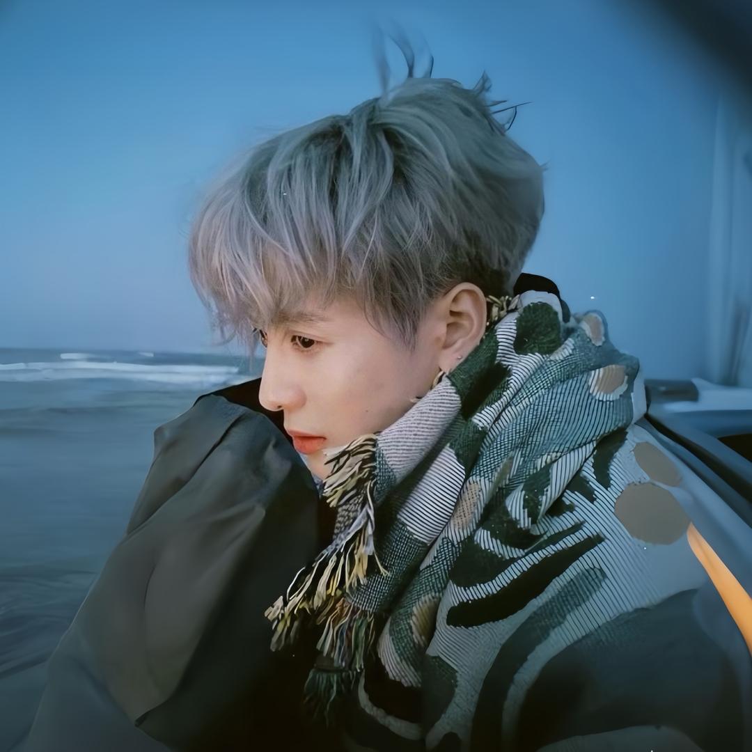 卑微小泽🎐