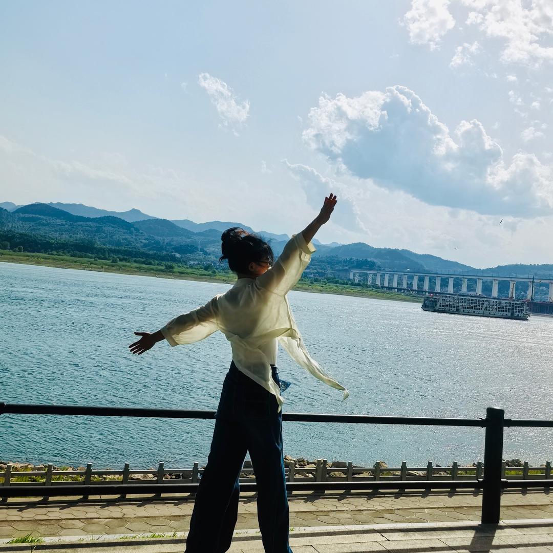 @高加米拉的兔子🐰🌻Agnes