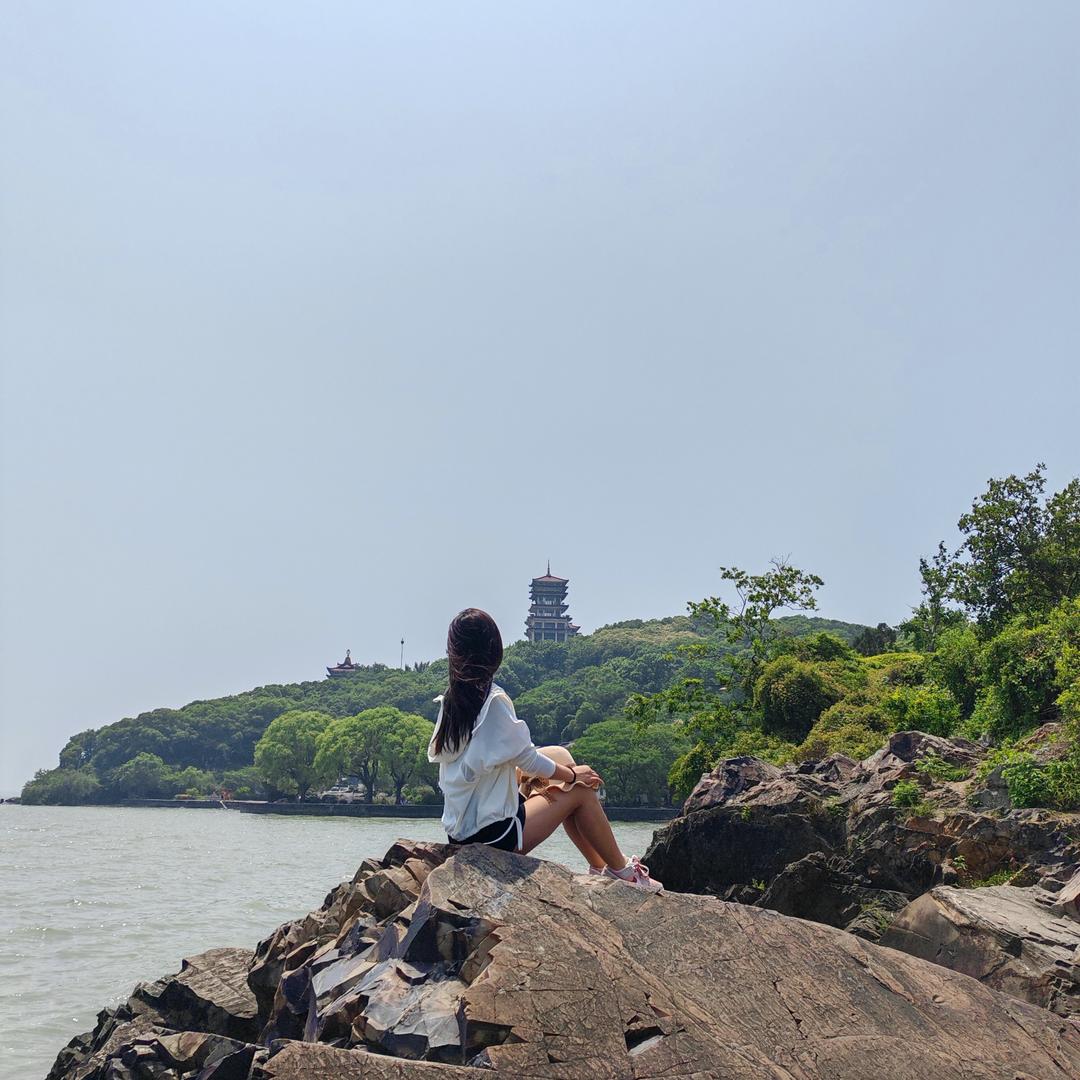 小艾睡不醒