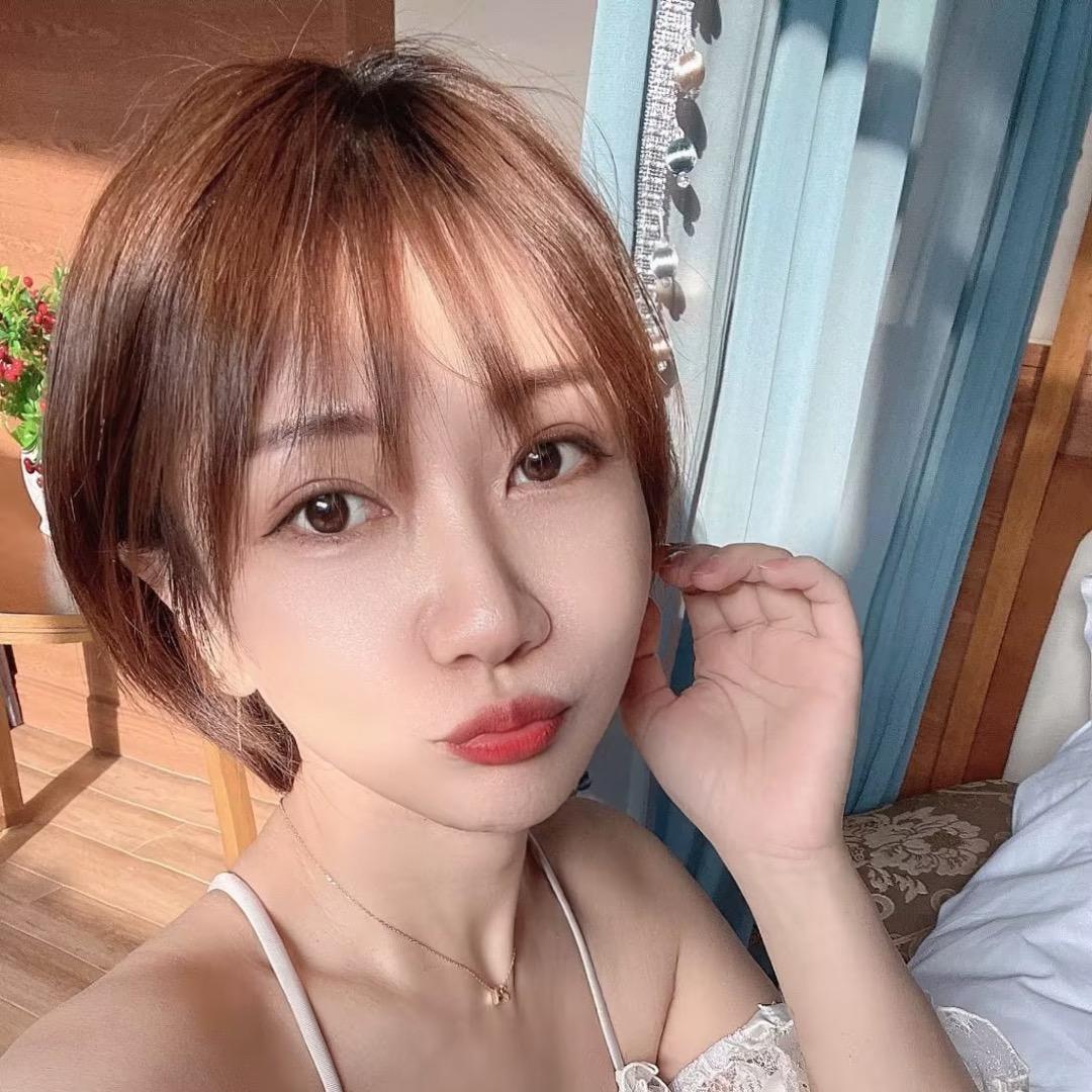 最努力的小仙女