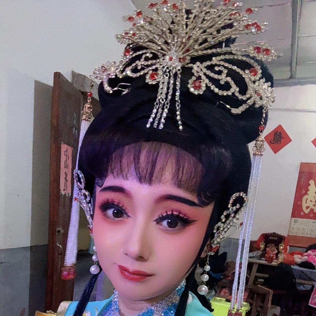 锋 锋 姐（莆仙戏演员）