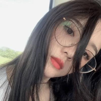 是爱减肥的灿灿啊