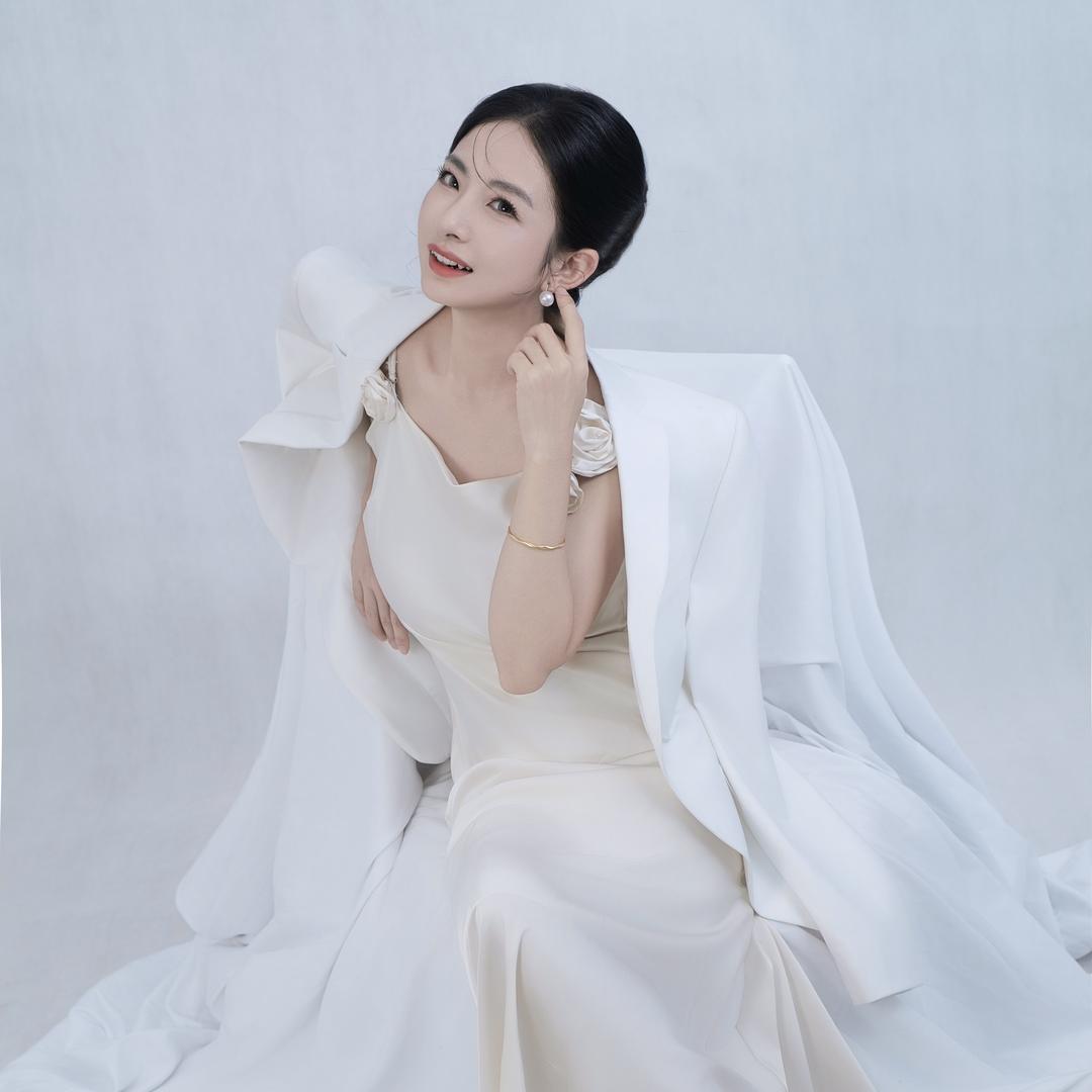 玲玲