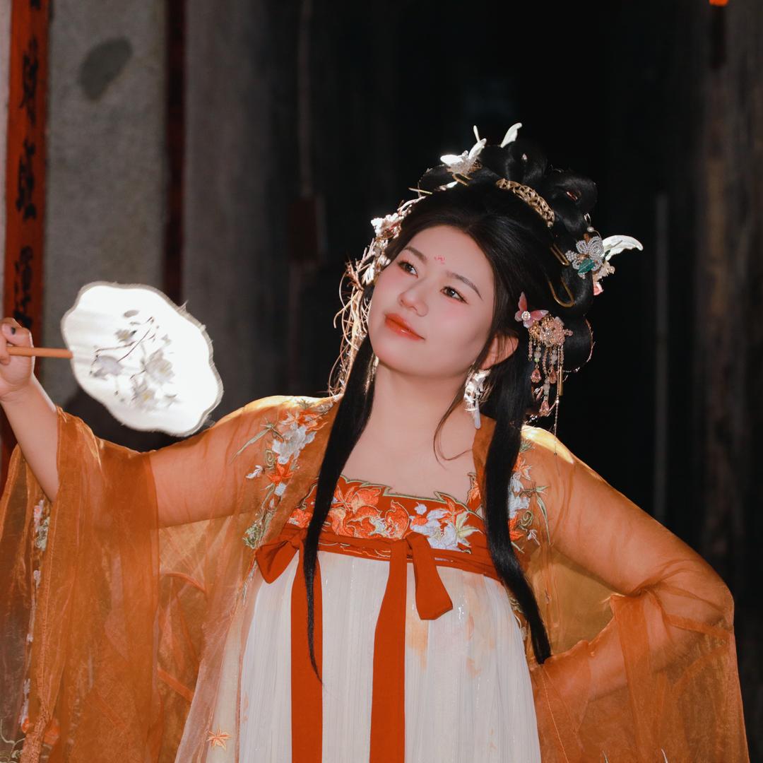 石家庄最想瘦的设计师丨韦唯