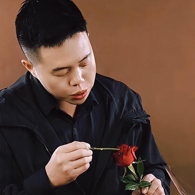 强锅锅教花艺