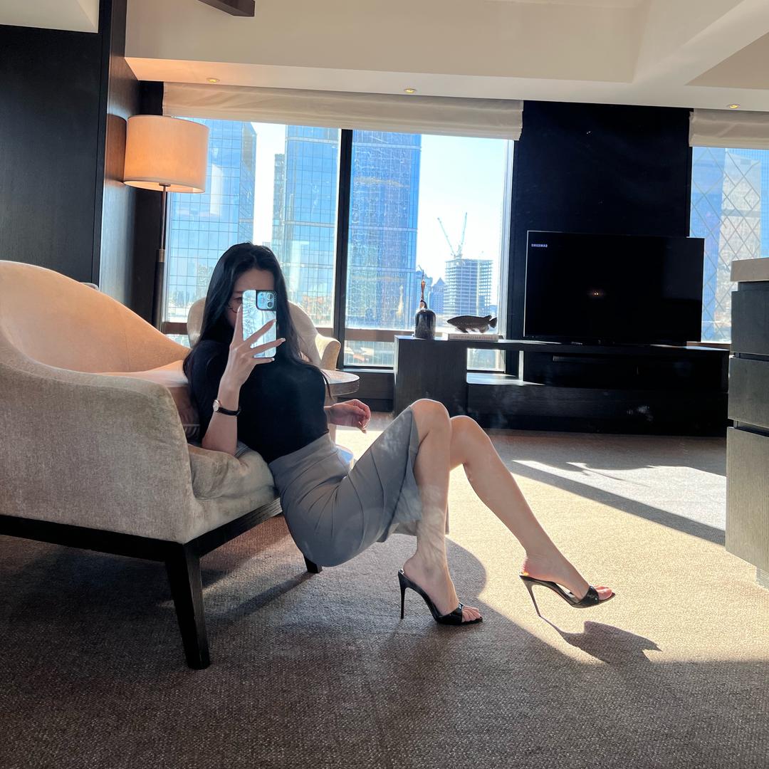 我就是张包包呀