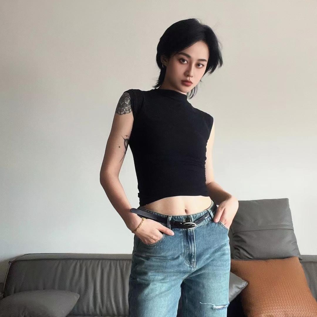 李理🍐²²⁸