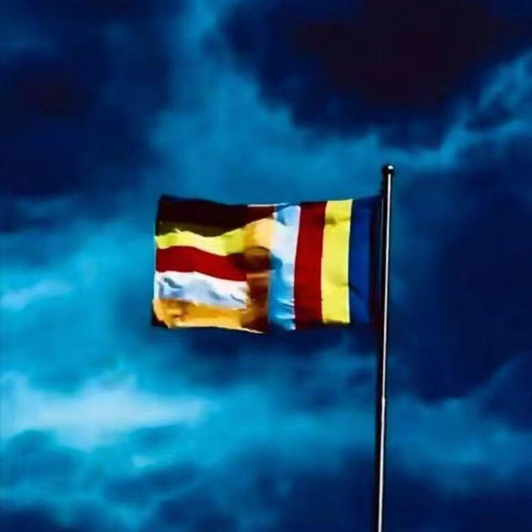 ࿐🦋འཛུམ་💗དཀར་༒♡