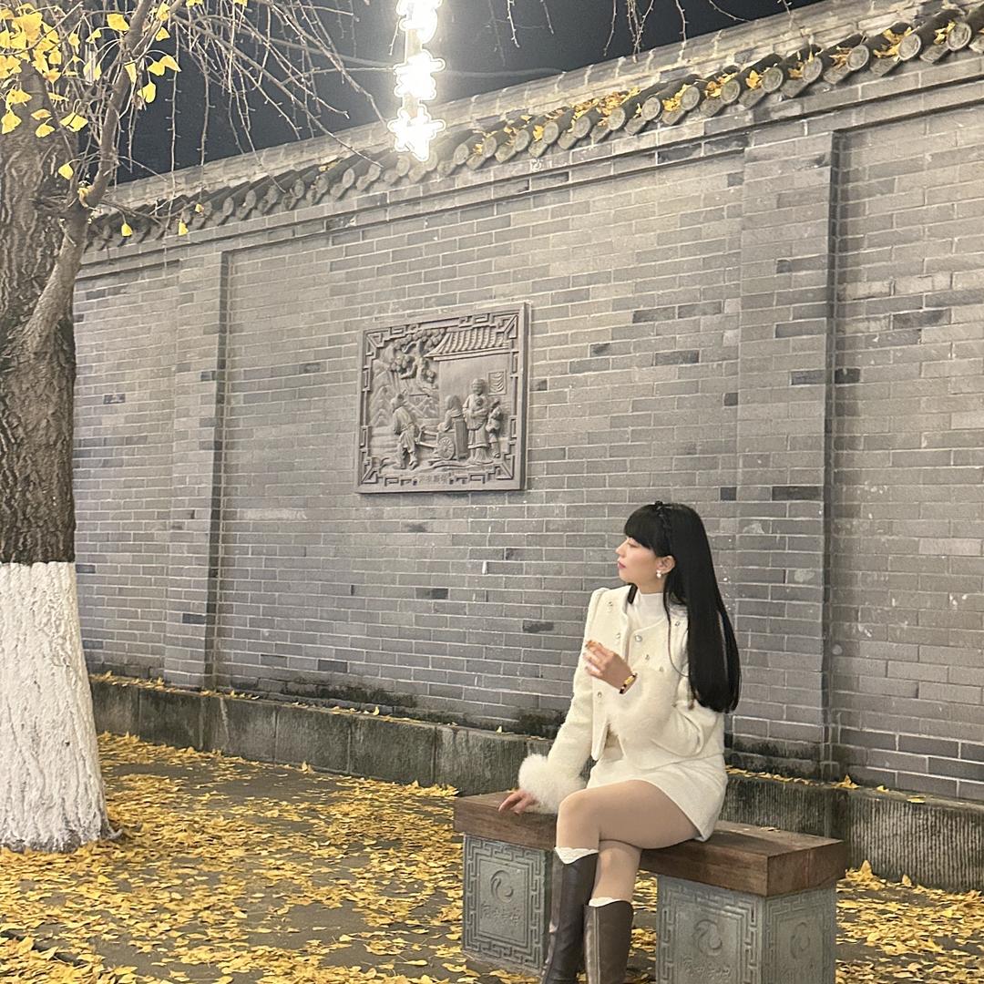 阆中洛菲女装