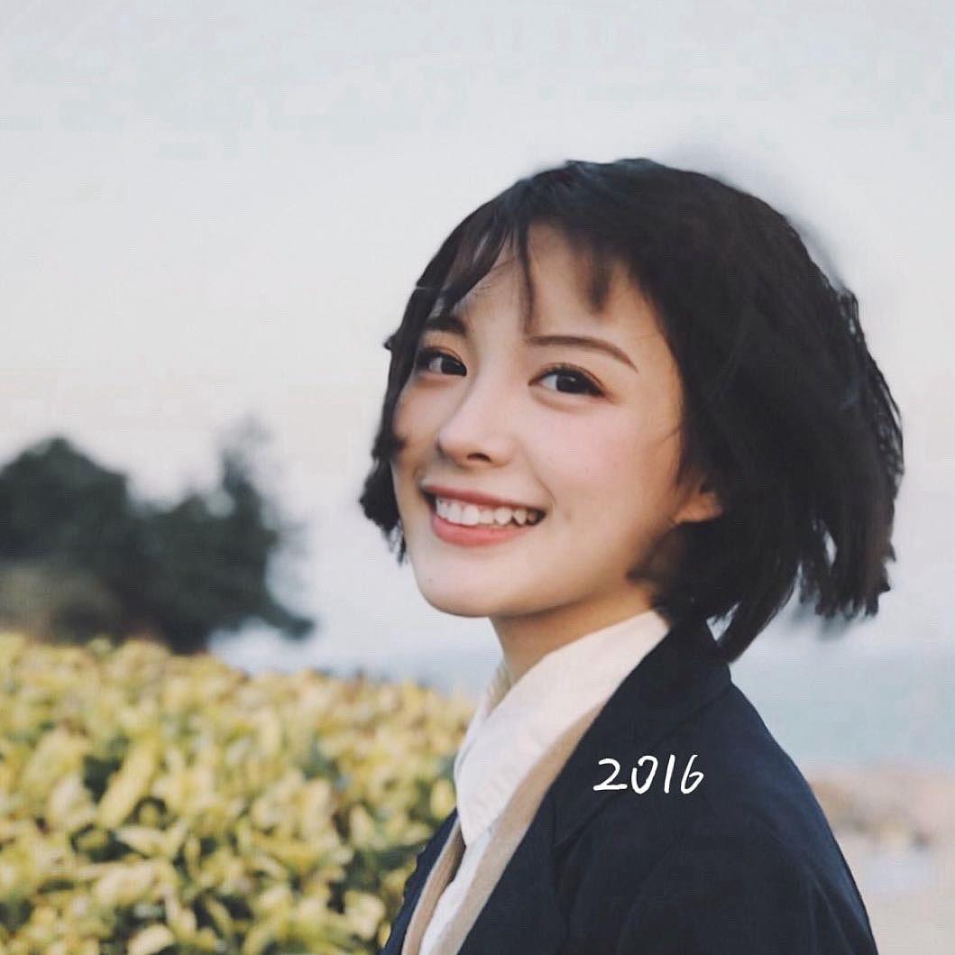 小蛋黄omi（微胖橱窗营业中）