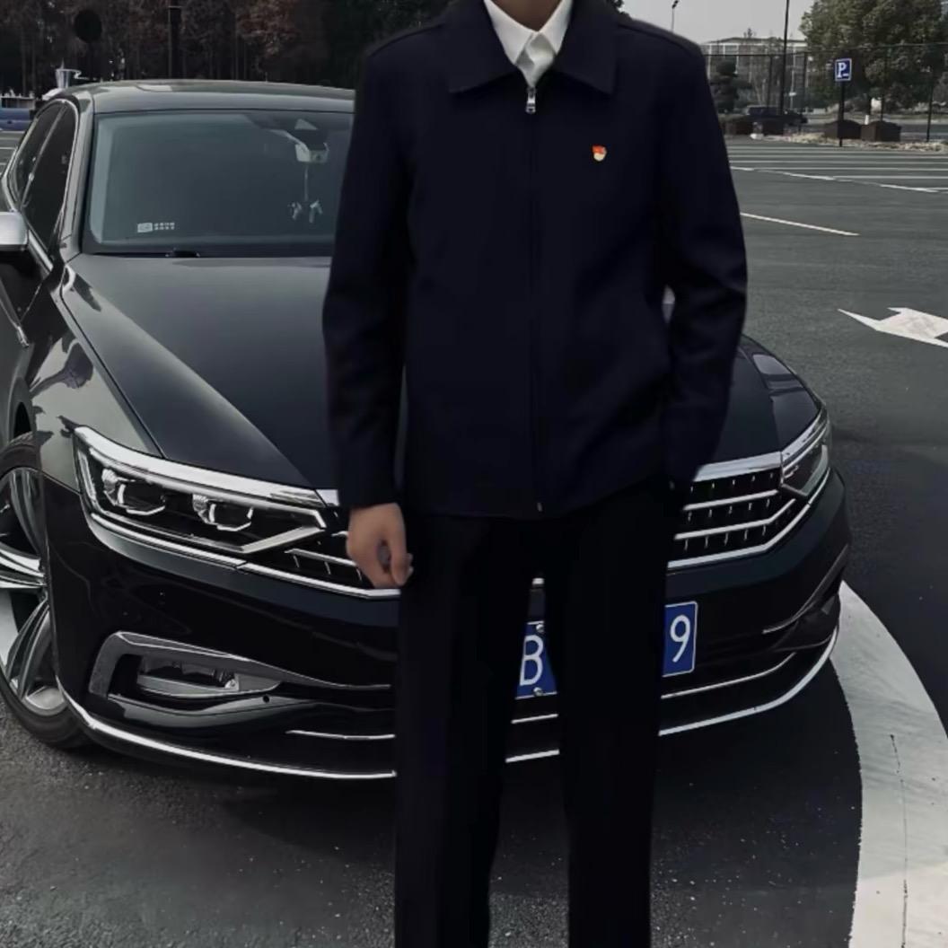 开MAGOTAN的小李.