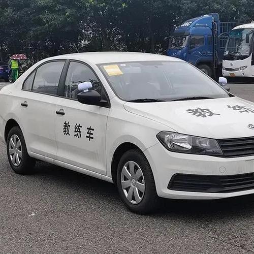 驾考科二钟教练
