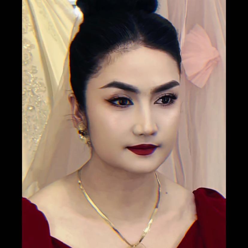 👄阿克柯孜 化妆师💄
