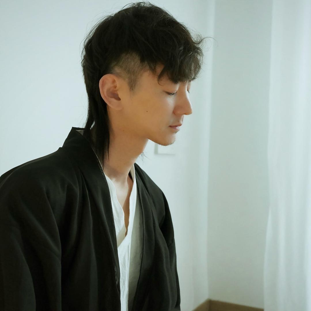 古琴成子