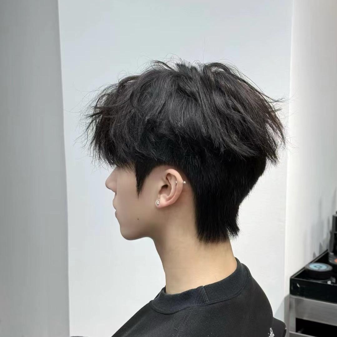 新沂男士发型设计阿齐