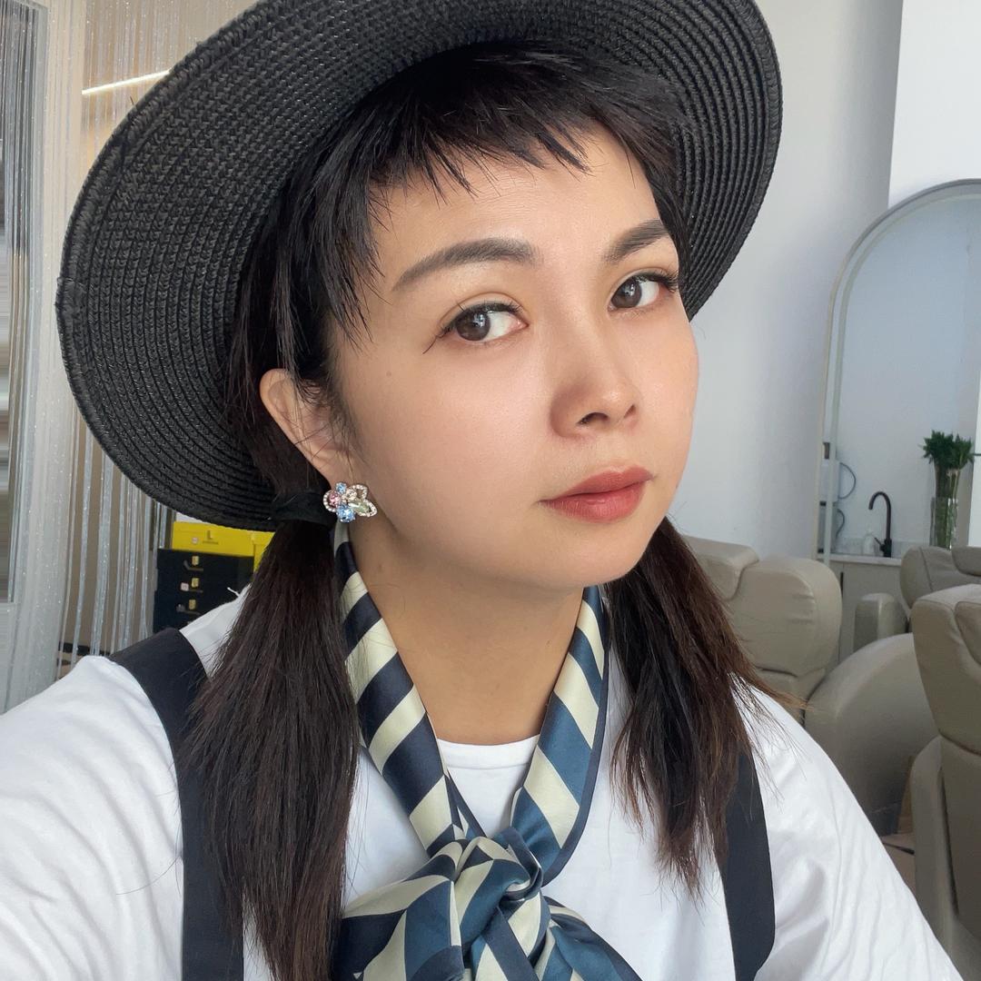 丽莎(叶小瑞）