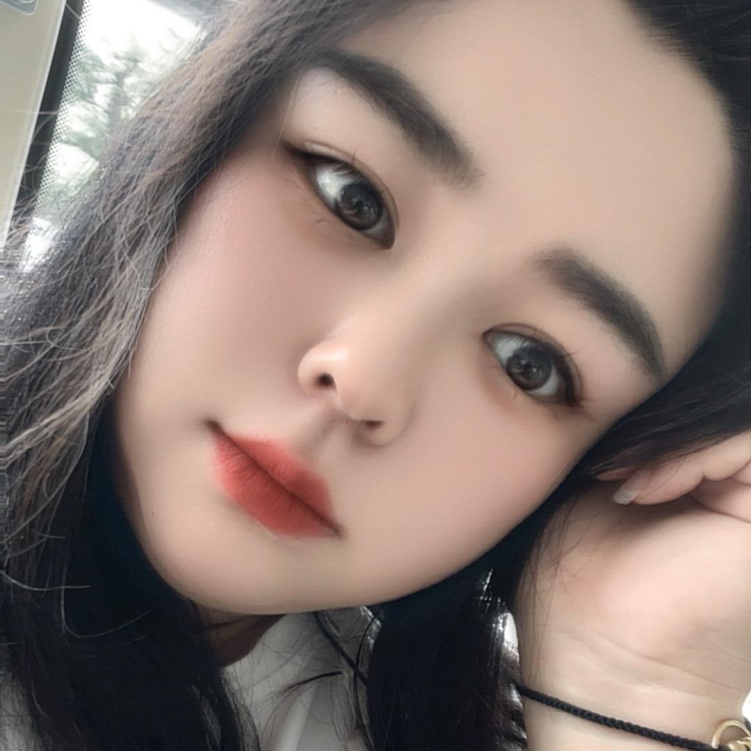 小霞霞✌