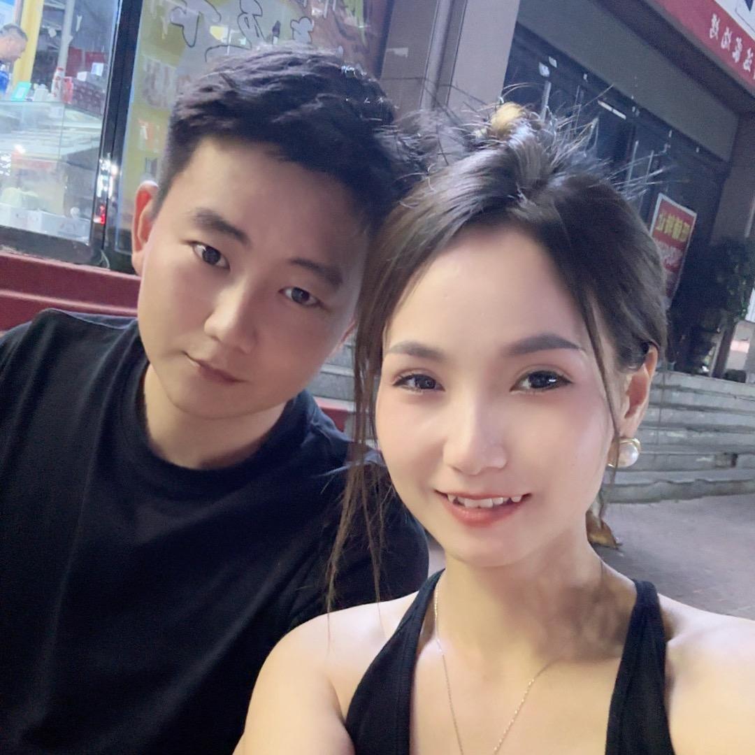 朱振和小娜