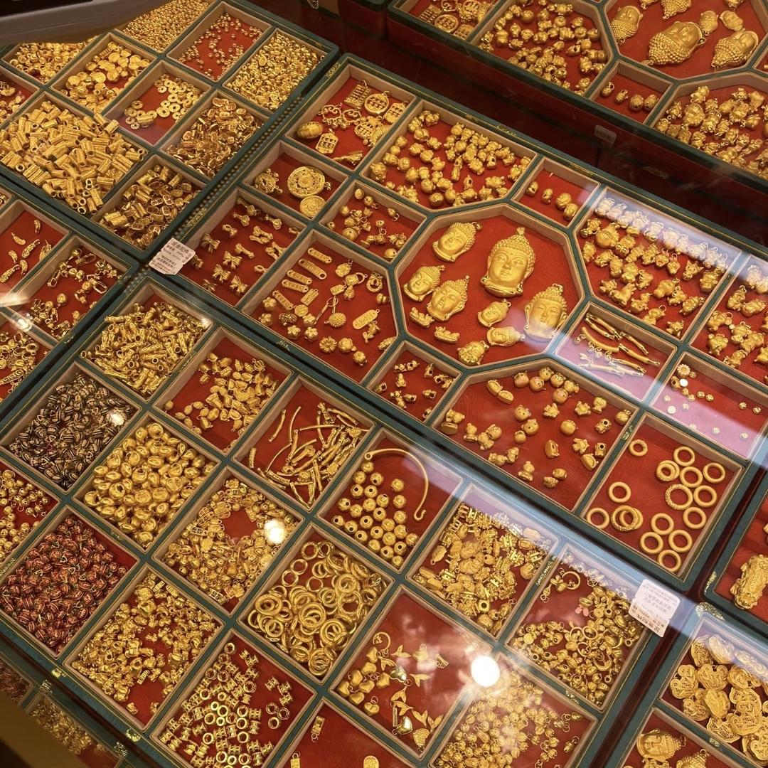鑫万和黄金珠宝