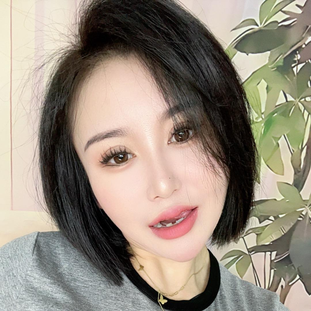 娜娜