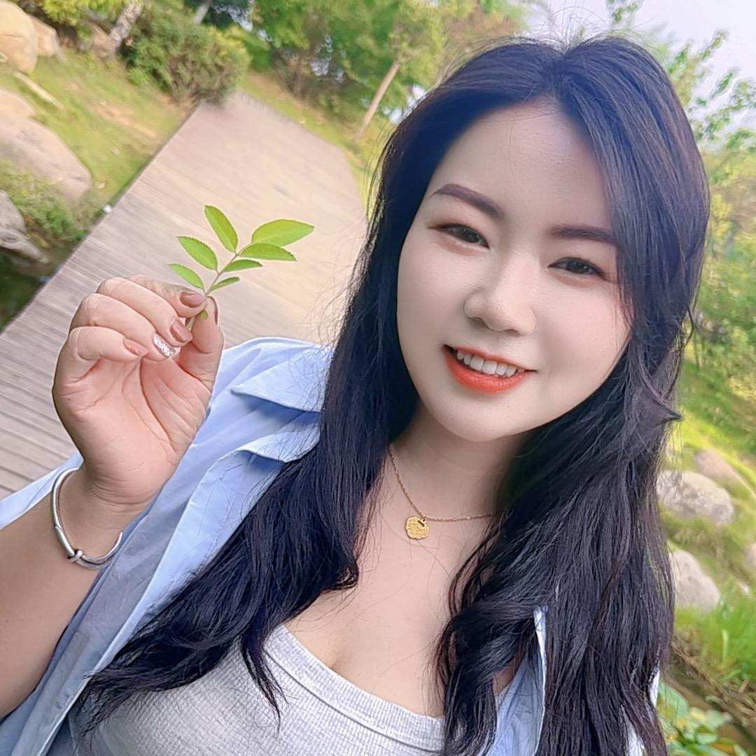 曼曼