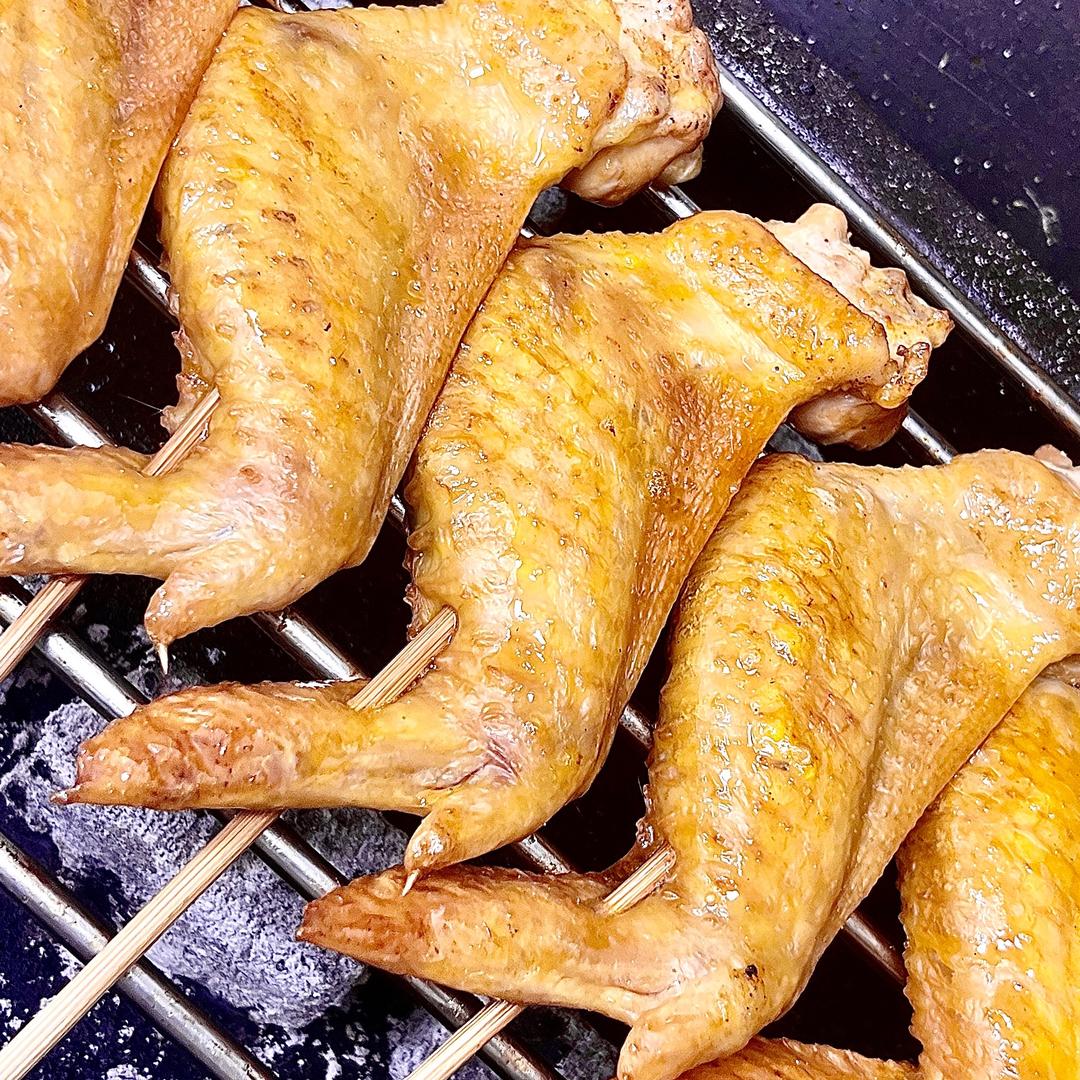 生莫哥（脆皮鸡翅）
